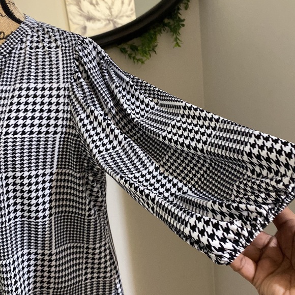 Perception Concept Top - Picture 4 of 5